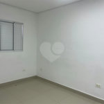 Casa de Vila à venda com 3 quartos, sendo 1 suíte, em Jardim Hípico, São Paulo, SP