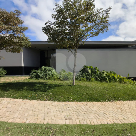 Casa à venda com 4 suítes no condomínio Alphaville Nova Esplanada 1, Votorantim - SP