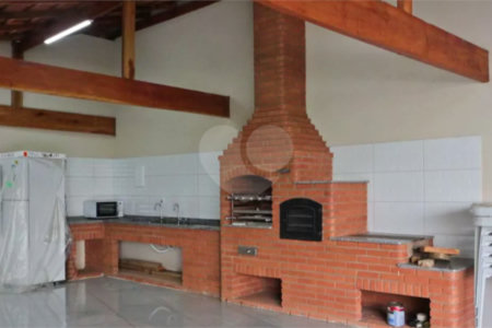 Apartamento à venda com 3 quartos em Vila dos Remédios, São Paulo, SP