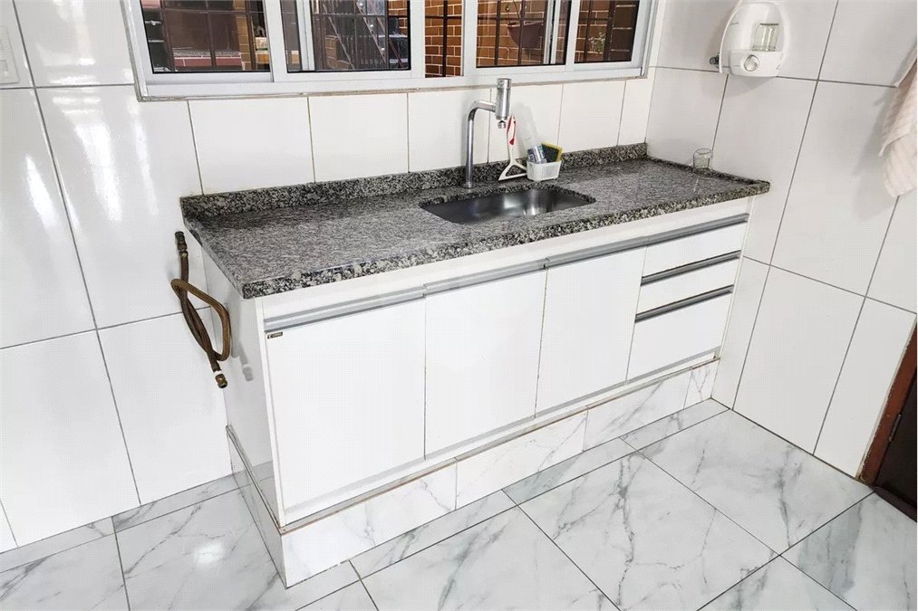 Sobrado à venda com 3 quartos, sendo 1 suíte, em Nova Petrópolis, São Bernardo do Campo, SP