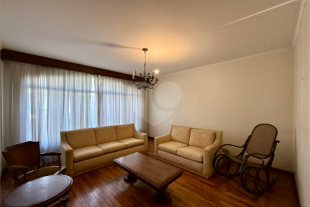 Casa à venda com 3 quartos, sendo 1 suíte,  em Vila Cruzeiro, São Paulo, SP