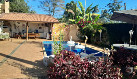 Casa Térrea à venda com 2 suítes em Serra da Cantareira, Mairiporã, SP