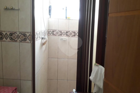 Casa à venda com 3 quartos, sendo 2 suítes, em Cidade dos Bandeirantes, São Paulo, SP