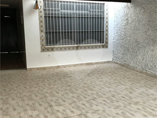 Sobrado à venda com 2 suítes em Santo Amaro, São Paulo, SP