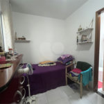 Casa à venda com 3 quartos, sendo 1 suíte,  no condomínio Capigaí, São Paulo - SP