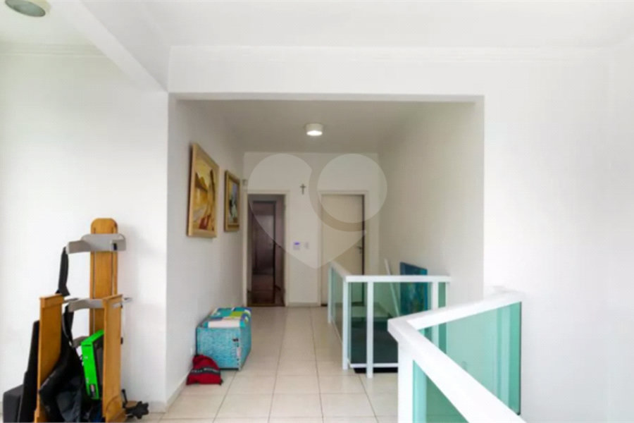 Sobrado à venda com 3 quartos, sendo 1 suíte, em Tremembé, São Paulo, SP