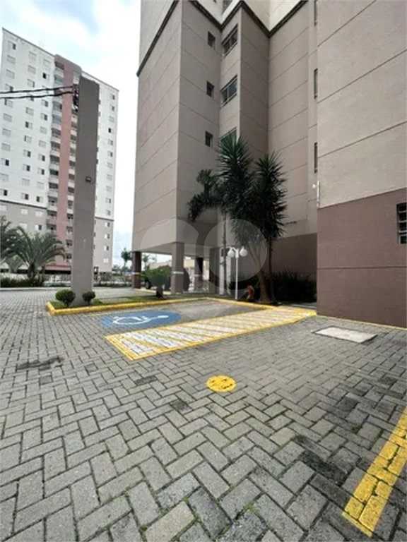 Apartamento à venda com 2 quartos, sendo 1 suíte, em Jardim Califórnia, Jacareí, SP