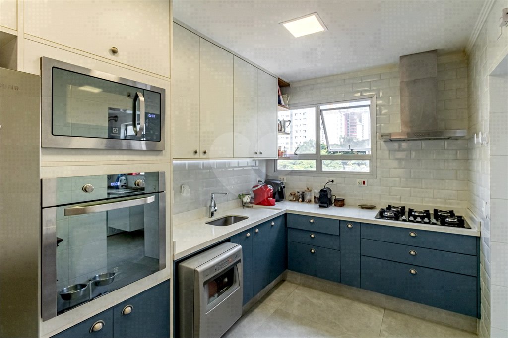 Apartamento à venda com 4 quartos, sendo 2 suítes, em Perdizes, São Paulo, SP