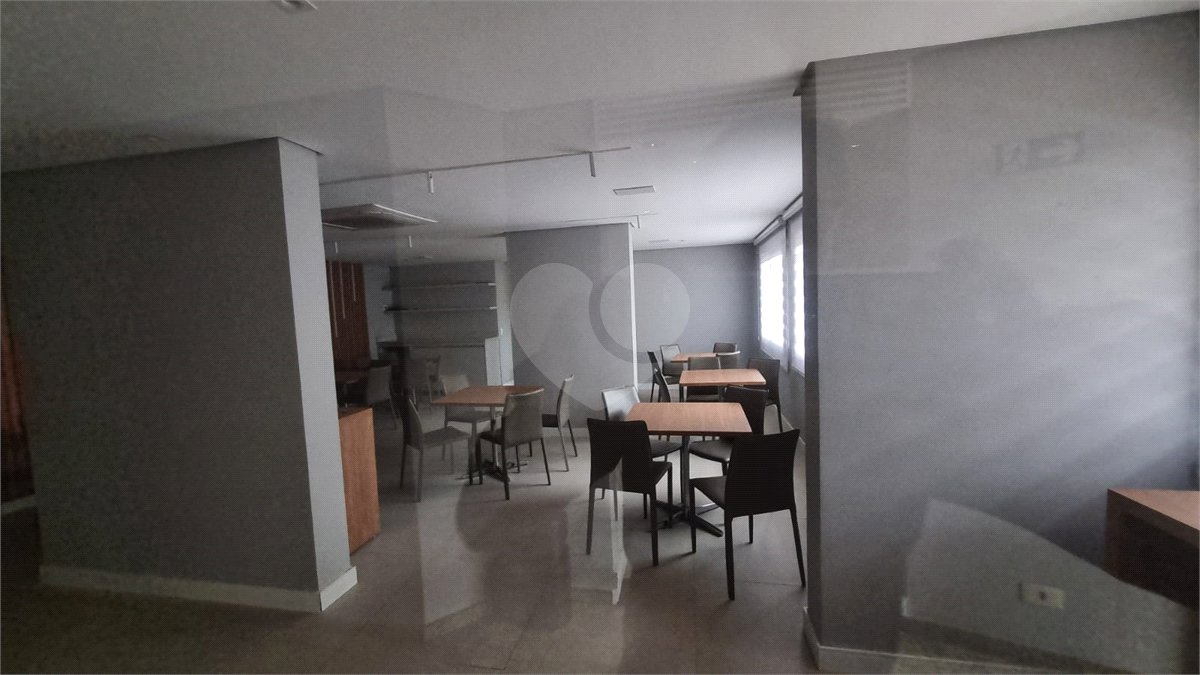Apartamento à venda com 3 quartos, sendo 1 suíte,  em Indianópolis, São Paulo, SP