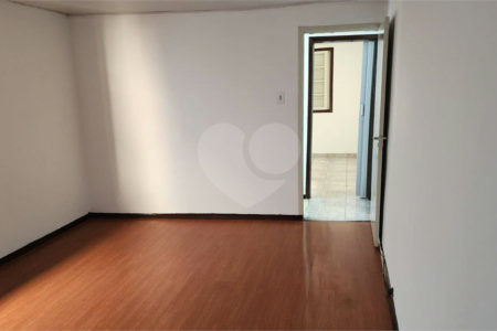 Sobrado à venda com 2 quartos em Vila Maria Alta, São Paulo, SP