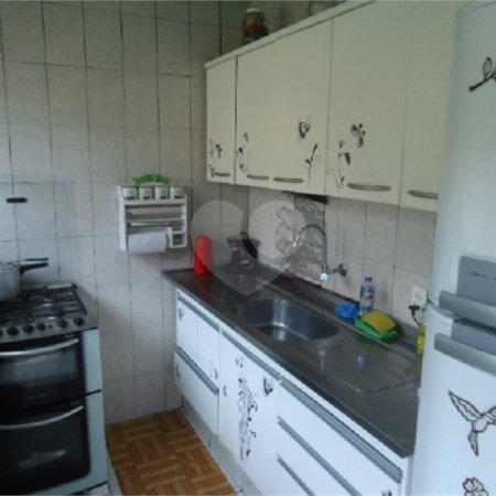 Casa à venda com 3 quartos, sendo 1 suíte, em Azulville I, São Carlos, SP