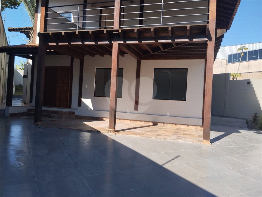 Casa à venda com 3 quartos, sendo 2 suítes, em Vila Harmonia, Araraquara, SP