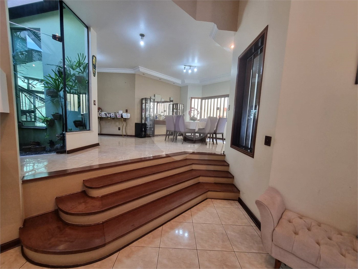 Sobrado à venda com 3 quartos, sendo 1 suíte,  em Vila Trujillo, Sorocaba, SP