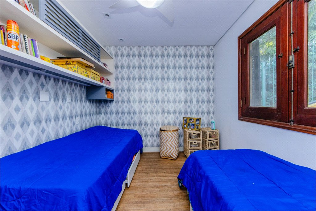 Casa à venda ou para alugar com 4 quartos, sendo 3 suítes,  no condomínio Da Serra, São Paulo - SP