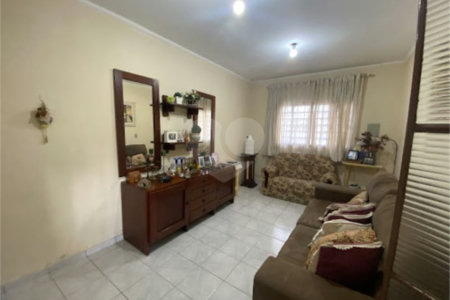 Chácara à venda com 3 quartos, sendo 1 suíte, em João Jabour, Salto, SP