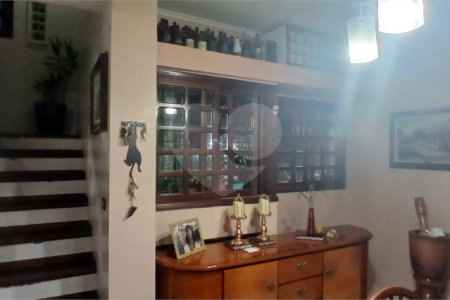 Sobrado à venda com 3 suítes em Nova Petrópolis, São Bernardo do Campo, SP