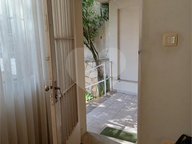 Sobrado à venda com 3 quartos em Santana, São Paulo, SP
