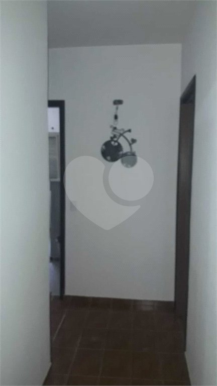 Casa à venda com 3 quartos, sendo 1 suíte, em Jardim Castanheira, São José dos Campos, SP