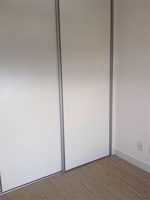 Apartamento à venda com 3 quartos, sendo 1 suíte,  em Jardim Parque Morumbi, São Paulo, SP