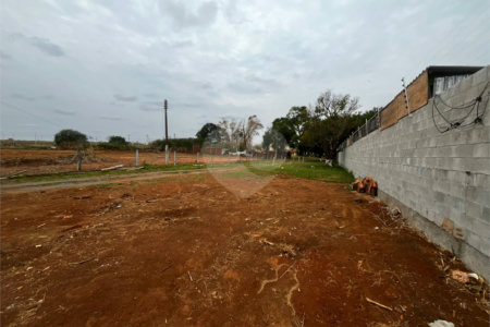 Terreno à venda em Vila Asem, Itapetininga, SP