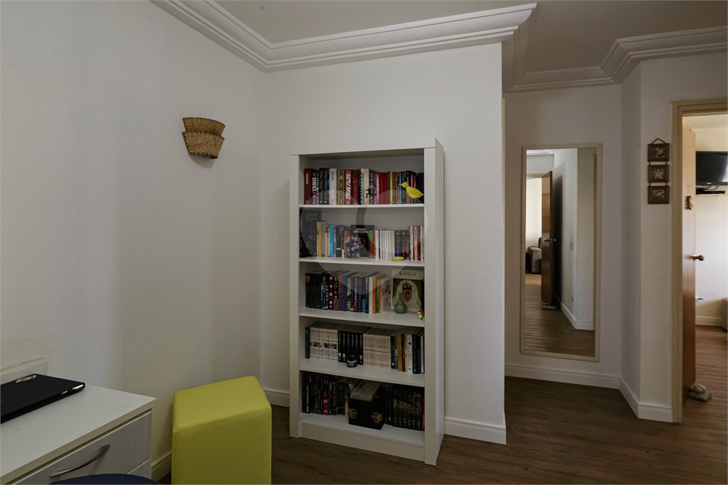 Apartamento à venda com 3 quartos, sendo 1 suíte, em Chácara Santo Antônio, São Paulo, SP