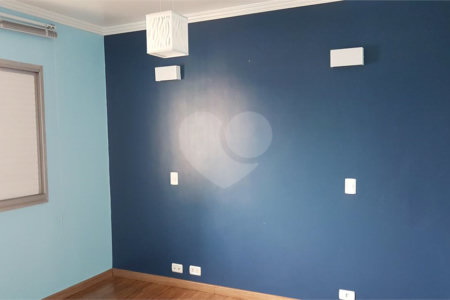 Apartamento à venda com 3 quartos, sendo 1 suíte, em Alto da Lapa, São Paulo, SP
