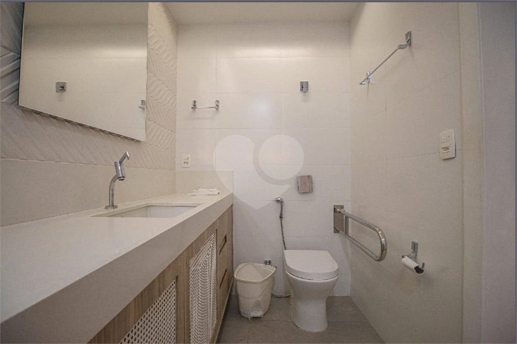 Apartamento à venda com 4 quartos, sendo 2 suítes,  em Tijuca, Rio de Janeiro, RJ