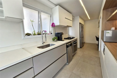 Apartamento à venda com 4 suítes em Vila Andrade, São Paulo, SP