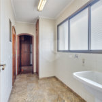 Apartamento à venda com 2 quartos, sendo 1 suíte, em Campo Belo, São Paulo, SP