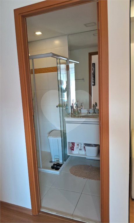 Apartamento à venda com 2 quartos, sendo 1 suíte,  no Centro, Mogi das Cruzes, SP
