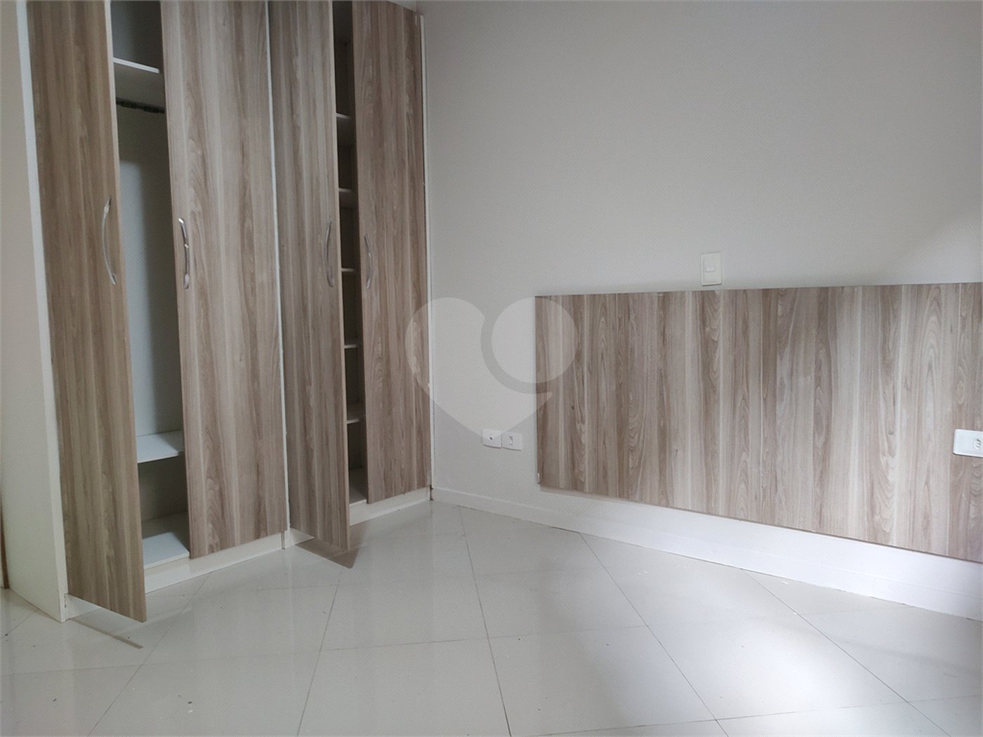 Apartamento para alugar com 2 quartos em Alvinópolis, Atibaia, SP