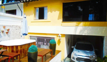 Casa à venda com 5 quartos, sendo 2 suítes,  em Jardim Prudência, São Paulo, SP