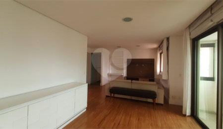 Apartamento para alugar com 3 suítes em Campo Belo, São Paulo, SP