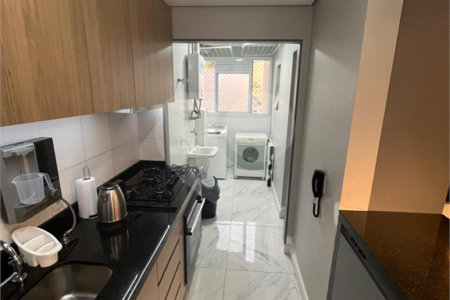 Apartamento à venda com 3 quartos, sendo 1 suíte, em Alto da Boa Vista, São Paulo, SP