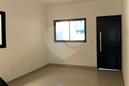 Casa à venda com 3 quartos, sendo 1 suíte, no condomínio Villa D'este, Cotia - SP