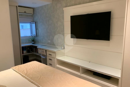 Casa Térrea à venda com 3 quartos, sendo 2 suítes, em Parque Vitória, São Paulo, SP