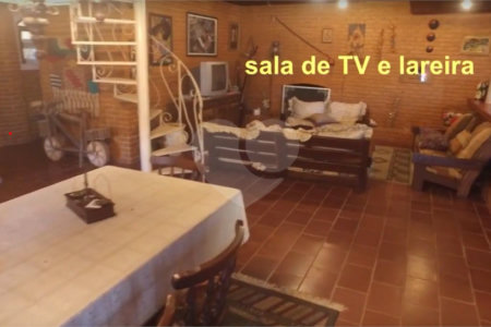 Sítio à venda com 4 quartos, sendo 2 suítes, em Jardim Maracanã, Atibaia, SP