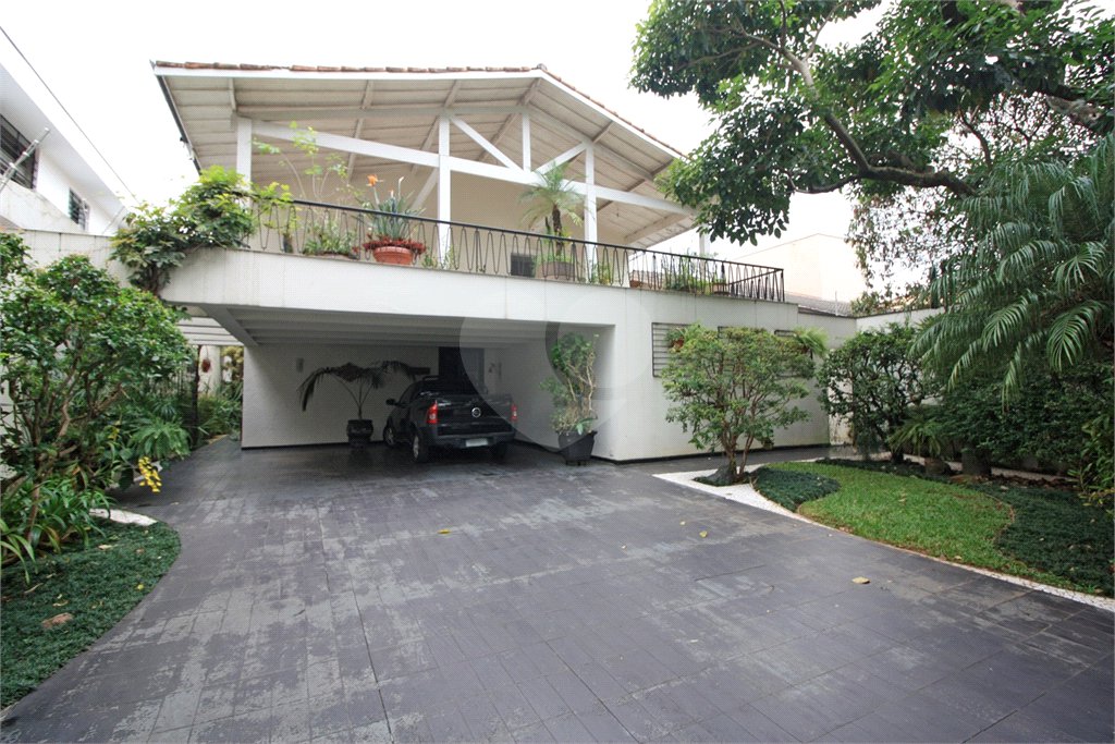 Sobrado à venda com 3 quartos, sendo 1 suíte, em Butantã, São Paulo, SP