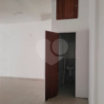 Salão para alugar em Vila Romanópolis, Ferraz de Vasconcelos, SP