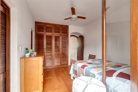 Casa de Vila à venda com 2 quartos, sendo 1 suíte, em Jardim Hípico, São Paulo, SP