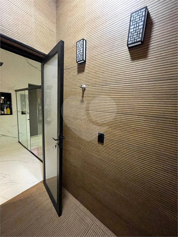 Casa à venda ou para alugar com 4 suítes no condomínio Jardim Salto Grande, Araraquara - SP