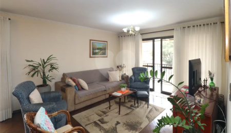 Apartamento à venda com 3 quartos, sendo 1 suíte,  em Vila Maria Alta, São Paulo, SP