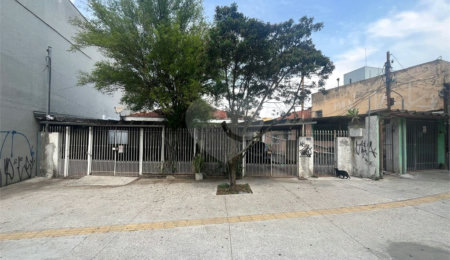 Casa à venda com 7 quartos em Imirim, São Paulo, SP
