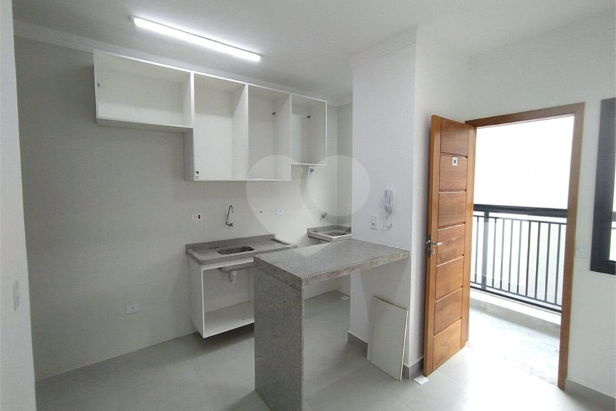 Apartamento para alugar com 1 quarto em Parque Peruche, São Paulo, SP