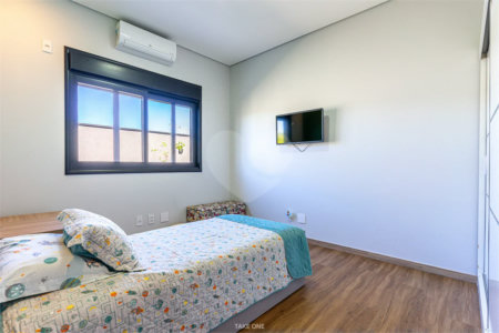 Casa à venda com 4 suítes no condomínio Residencial dos Lagos, Itupeva - SP