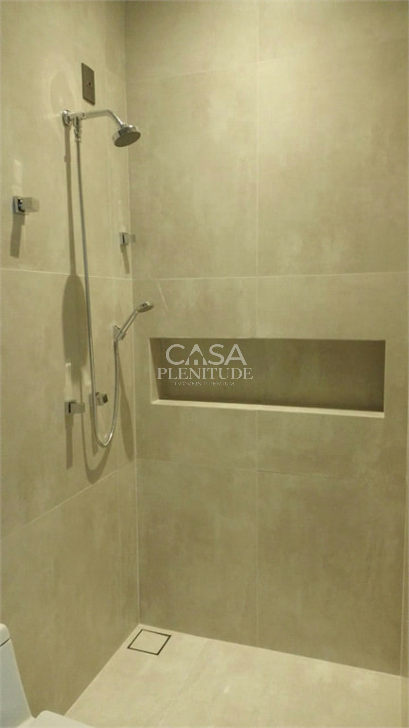 Casa em condomínio à venda ou para alugar com 3 quartos, sendo 1 suíte, em Cajuru do Sul, Sorocaba, SP