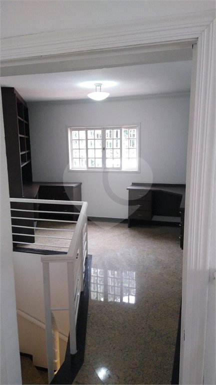 Sobrado à venda com 4 quartos, sendo 3 suítes, em Cidade Mãe do Céu, São Paulo, SP