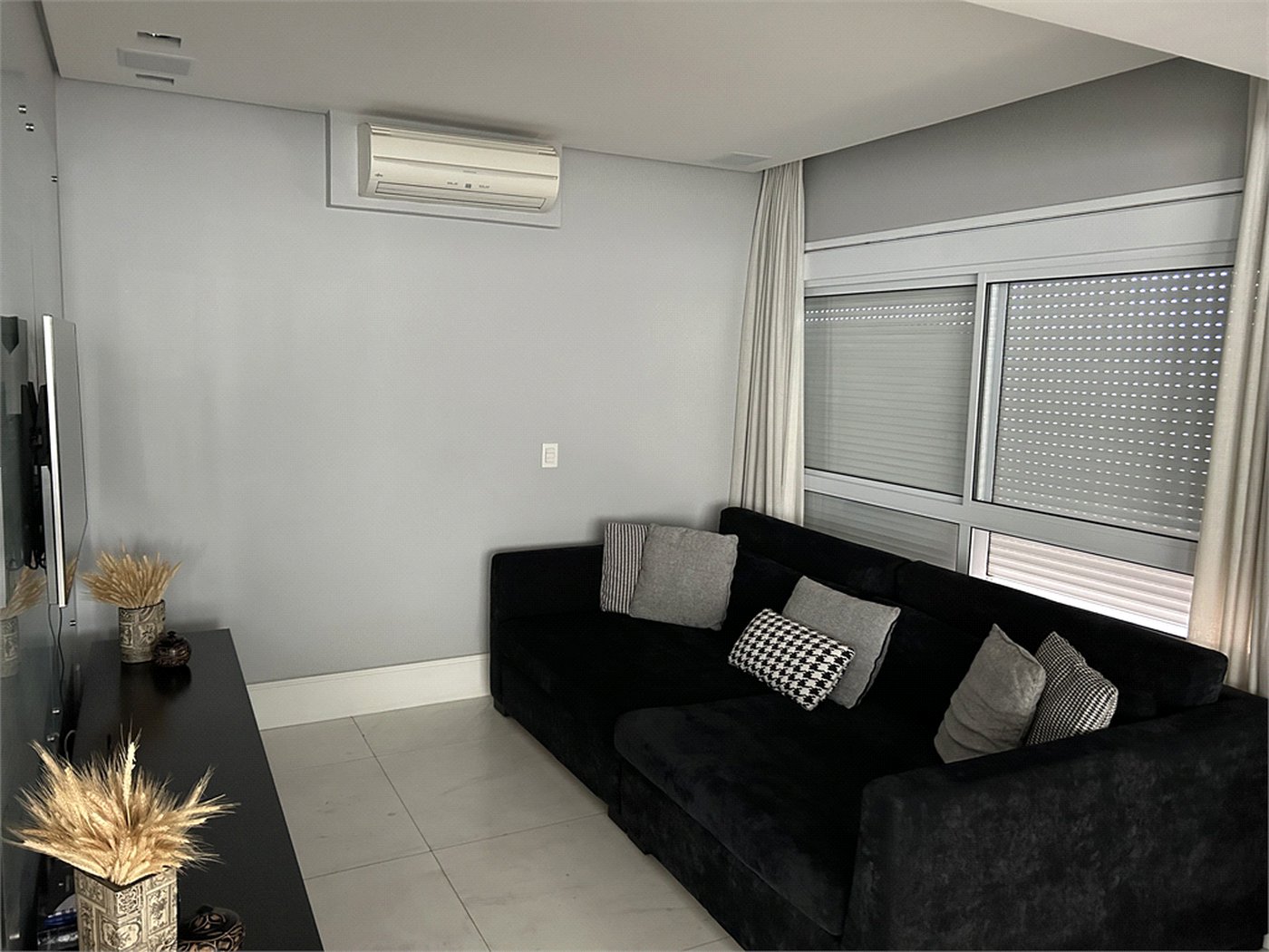 Apartamento à venda ou para alugar com 2 suítes em Água Branca, São Paulo, SP
