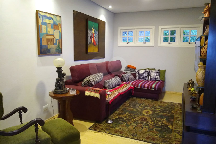 Casa à venda com 4 suítes no condomínio Alpes da Cantareira, Mairiporã - SP