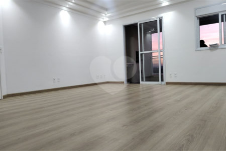 Apartamento à venda com 3 quartos, sendo 2 suítes, em Alto Ipiranga, Mogi das Cruzes, SP